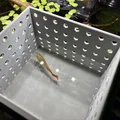 Hộp đẻ cách ly cho cá Guppy - Phụ kiện in 3D hữu ích cho hồ cá - Thumbnail 3