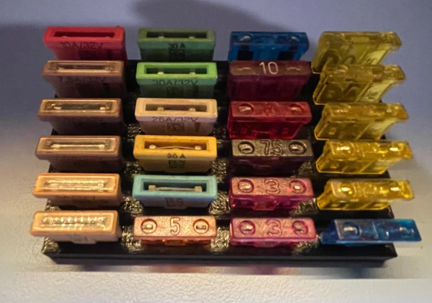 Khay Đựng Cầu Chì Ô Tô - Giải Pháp Sắp Xếp Gara Gọn Gàng - Image 2