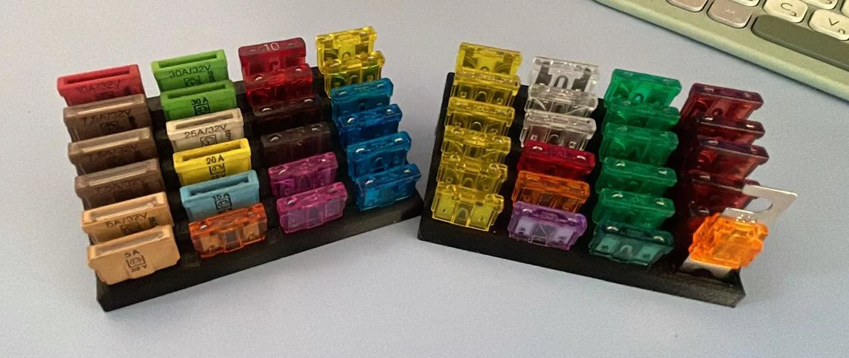 Khay Đựng Cầu Chì Ô Tô - Giải Pháp Sắp Xếp Gara Gọn Gàng - Image 3