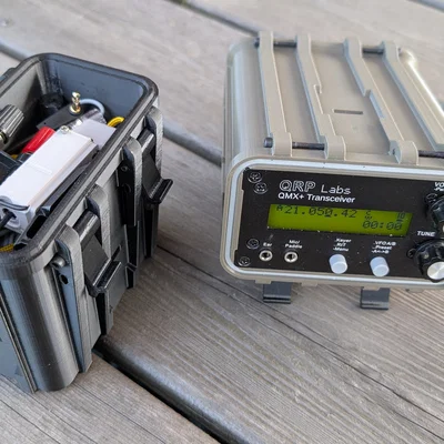 Hộp chống nước bền bỉ QMX+ (QMX+ waterproof rugged box)