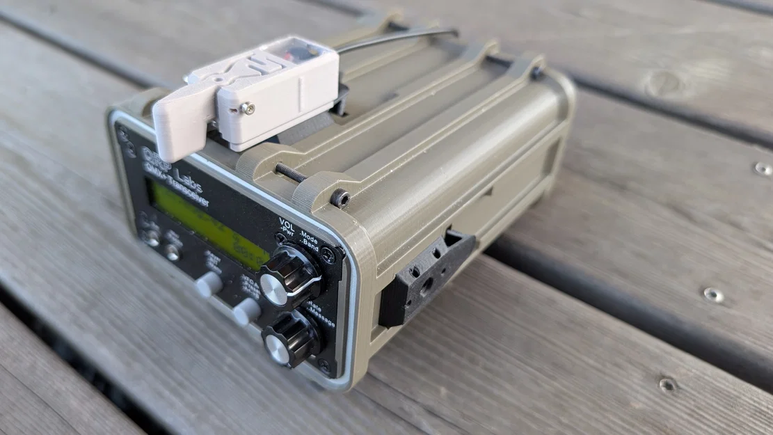 Hộp chống nước bền bỉ QMX+ (QMX+ waterproof rugged box) - Image 3