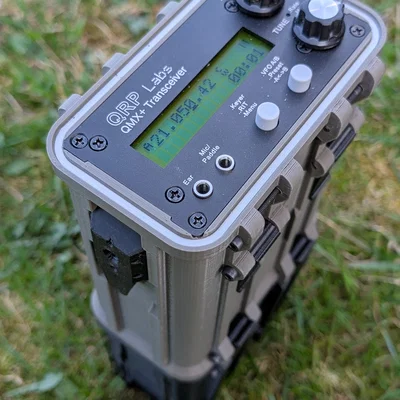 Hộp chống nước bền bỉ QMX+ (QMX+ waterproof rugged box)