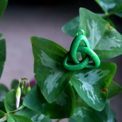 Mô hình 3D: Celtic Knot - Mặt dây chuyền Trinity