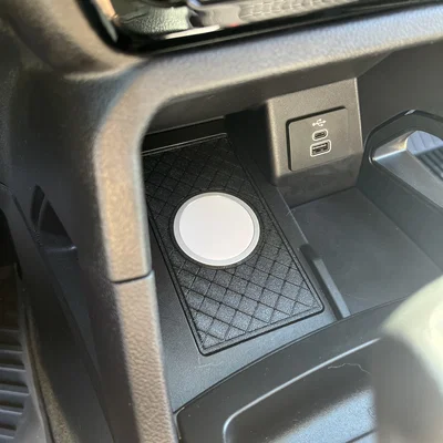 Đế gắn sạc Magsafe cho bệ tì tay xe Ford Ranger