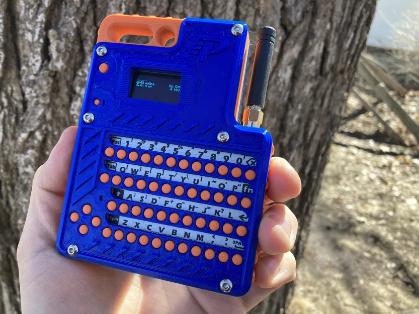 PilotMesh Communicator - Trạm Meshtastic di động độc lập - Image 1