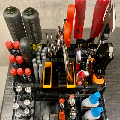 Hệ thống kệ lưu trữ dụng cụ để bàn dạng Module in 3D