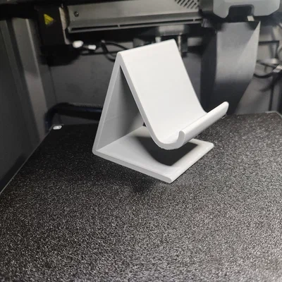 Giá đỡ điện thoại để bàn đơn giản, dễ in 3D tại nhà