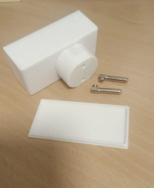 Hộp đựng bộ nguồn (Skříň napájecího zdroje) thiết kế thông minh - Image 1