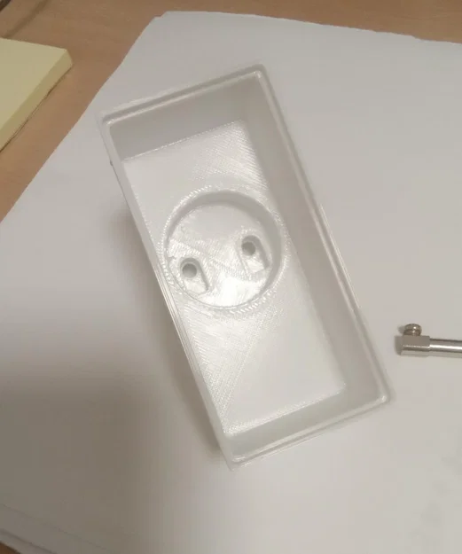 Hộp đựng bộ nguồn (Skříň napájecího zdroje) thiết kế thông minh - Image 2