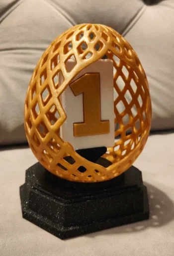 Cúp Trứng Phục Sinh (Easter Egg Trophy) - Image 1