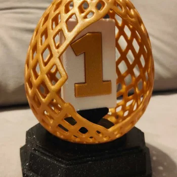 Cúp Trứng Phục Sinh (Easter Egg Trophy)
