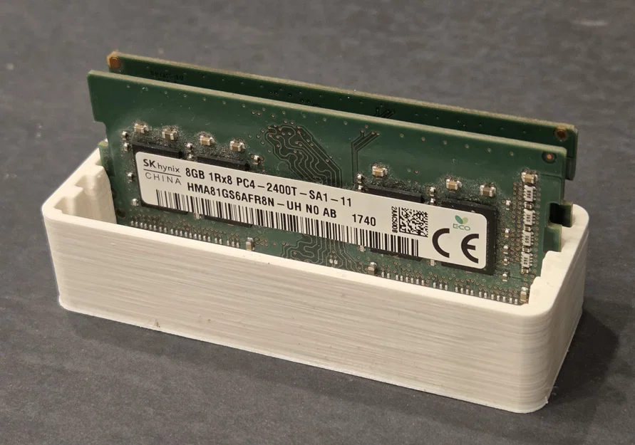 Hộp đựng 4 thanh RAM DDR4 SO-DIMM - Image 1