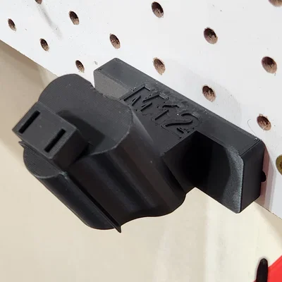 Peggit - Giá treo máy Milwaukee M12