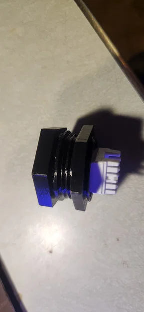 Đầu nối RJ45 (Keystone, Legrand) dạng ren chống chịu thời tiết - Image 2