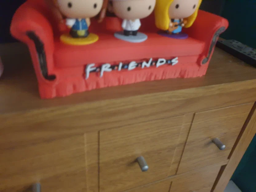 Logo Friends (vừa vặn với ghế sofa cho mô hình bobble head McDonald's) - Image 2