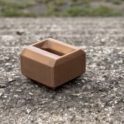 Đế cắm USB Flash Drive: Phong cách Low-poly