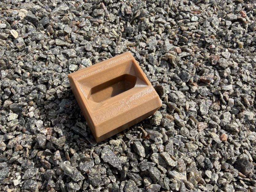 Đế cắm USB Flash Drive: Phong cách Low-poly - Image 3