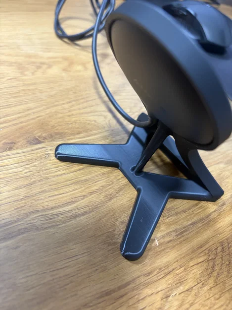 Đế dựng sạc không dây Anker Qi2 thiết kế in 3D sang trọng - Image 1