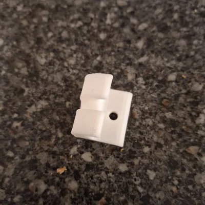 Kẹp giữ dây cáp có lỗ bắt vít - Giải pháp quản lý dây gọn gàng