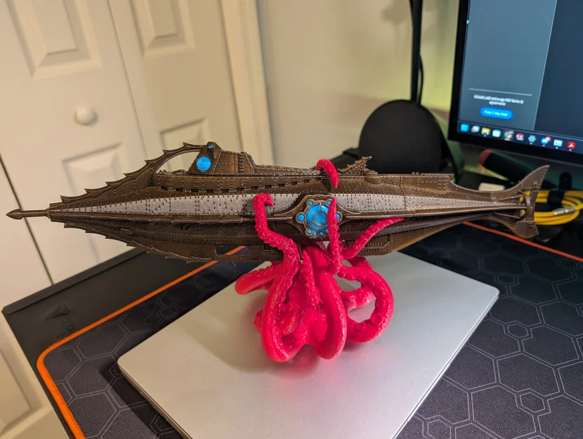 Mô hình tàu ngầm Nautilus - Tái hiện kỳ quan dưới đáy biển - Image 1