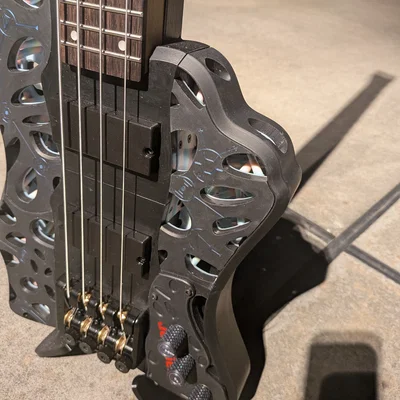 Đàn Bass Không Đầu Lấy Cảm Hứng Từ Hexcore