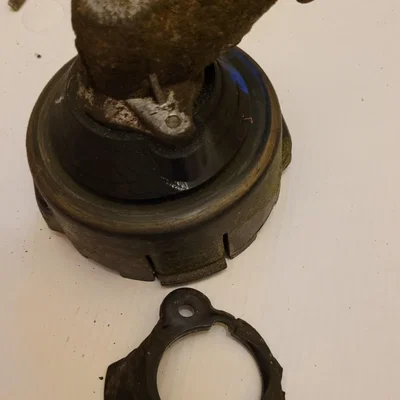 Miếng chắn hộp số Makita EM2600L (dạng module)