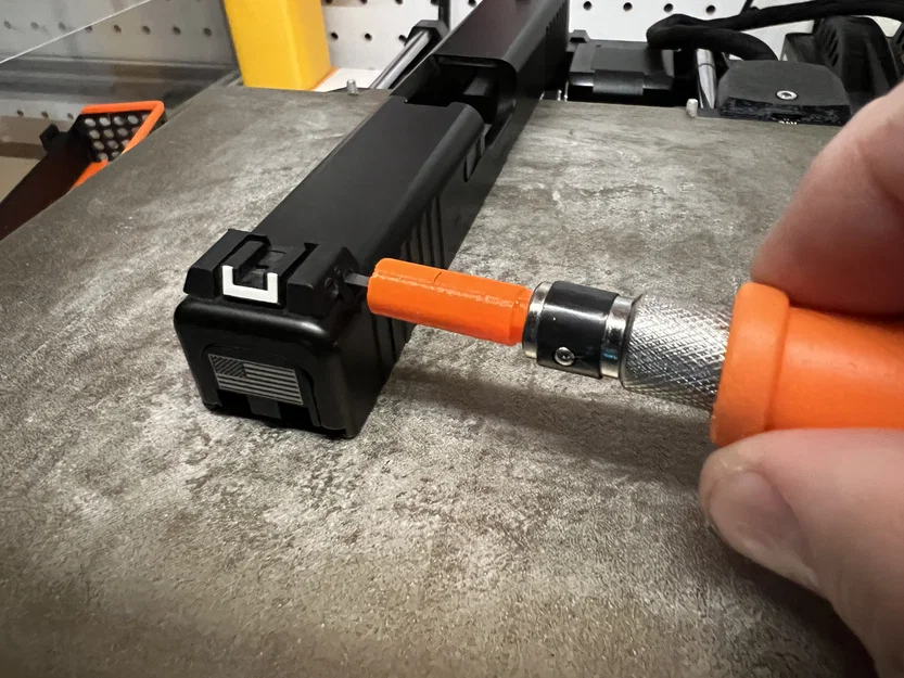 Adapter chuyển đổi Hex-bit cho dụng cụ chỉnh thước ngắm Glock - Image 1