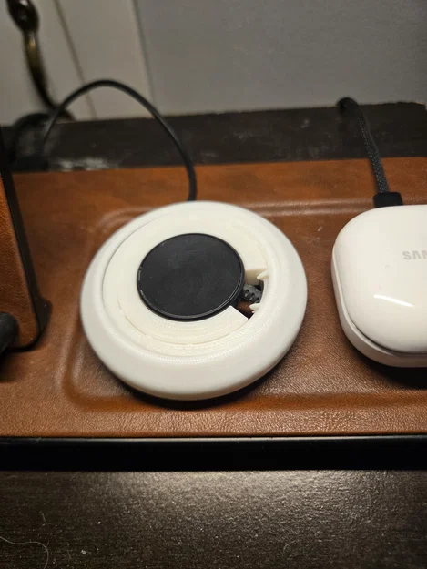 Bộ cuốn cáp USB thế hệ mới - Adapter sạc Galaxy Watch 4 - Image 1