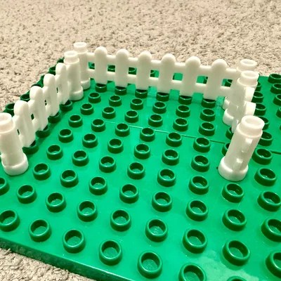 Hàng rào cổ điển tương thích hoàn toàn với Lego Duplo (có sẵn 3 kích thước)