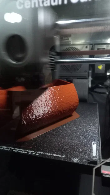 CHẬU CÂY TREO TƯỜNG (WALL HANGING PLANTER) - Image 3