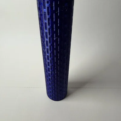 Hộp đựng và giá đỡ micro không dây nhỏ gọn in 3D