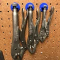 Móc treo kìm bấm (Vicegrip) cho bảng pegboard - Thumbnail 2