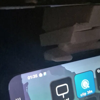 Giá đỡ điện thoại gắn ốc vít đa năng tiện lợi cho bàn làm việc