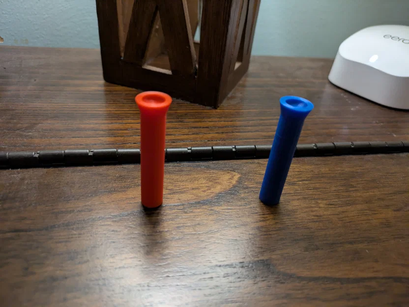 Trò chơi cắm chốt tam giác (Triangle Peg Board Game) - Image 1