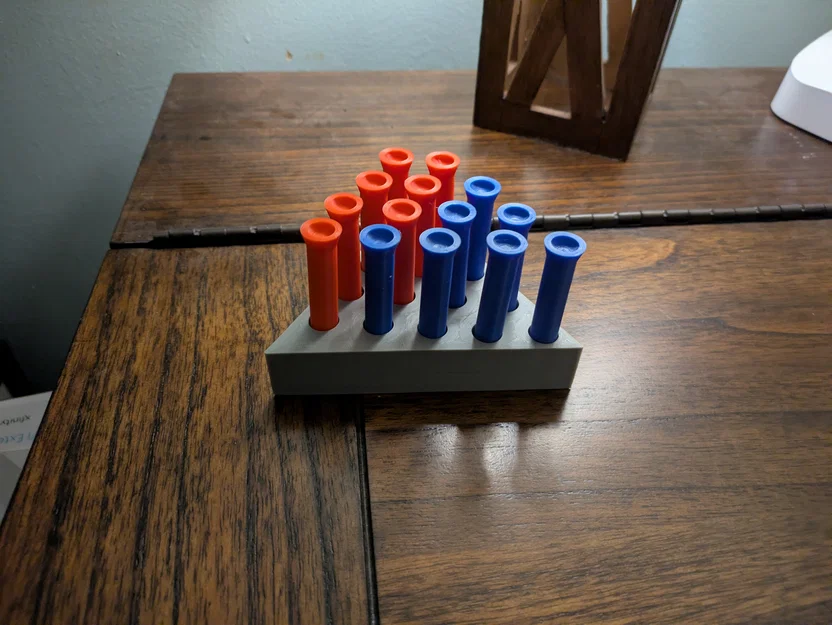 Trò chơi cắm chốt tam giác (Triangle Peg Board Game) - Image 3