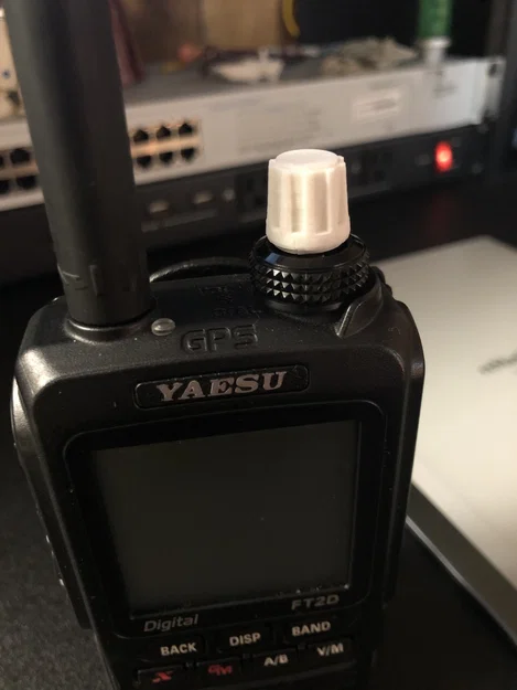 Núm vặn tần số Yaesu FT2D - Image 1