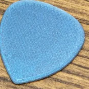 Mẫu in 3D móng gảy đàn Guitar (Guitar Pick) tiện lợi