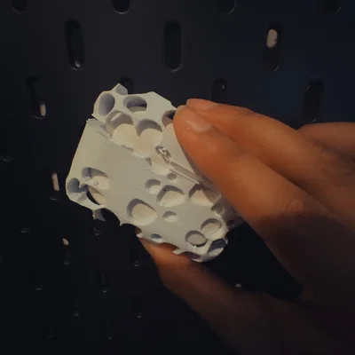 Vỏ bảo vệ AirPods với họa tiết Voronoi in 3D cực độc lạ
