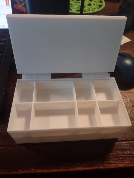 Hộp Đựng Trang Sức Có Bản Lề Đa Năng - File In 3D Tiện Dụng - Image 1