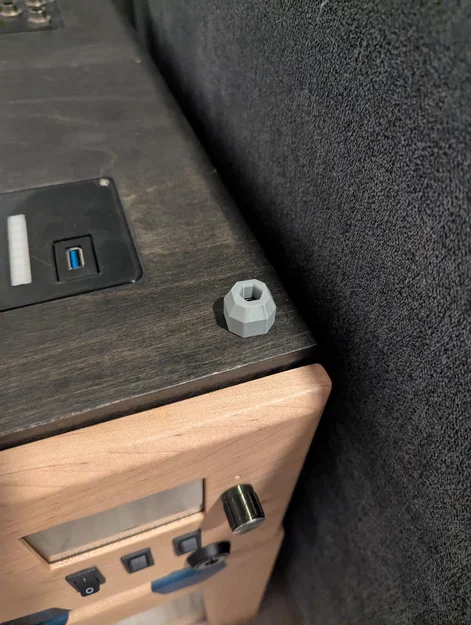 Tự làm Enclosure: Ngàm chân đế cho máy in 3D - Image 1