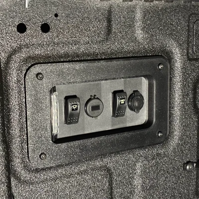 Bộ ốp đèn và ổ cắm thùng xe cho Ford Ranger 2025