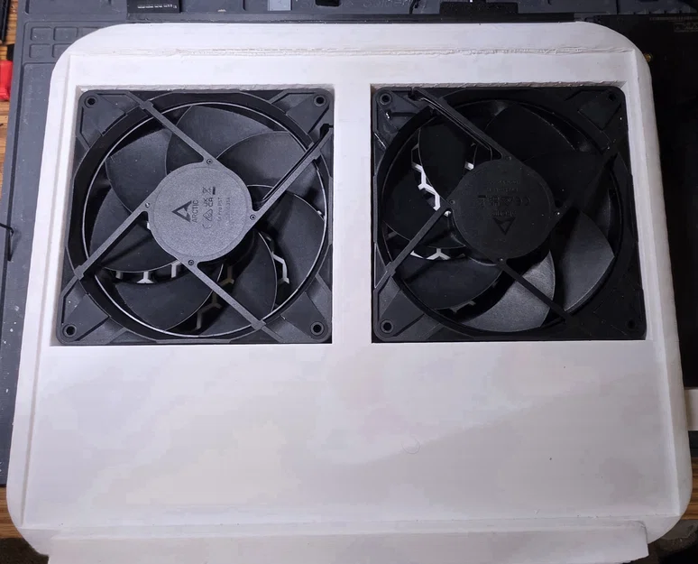 Đế tản nhiệt Laptop Cooler V4 - Image 5