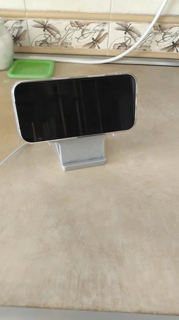 Đế sạc Magsafe để bàn tiện lợi cho iPhone 17, 17 Pro và 17 Pro Max - Image 3