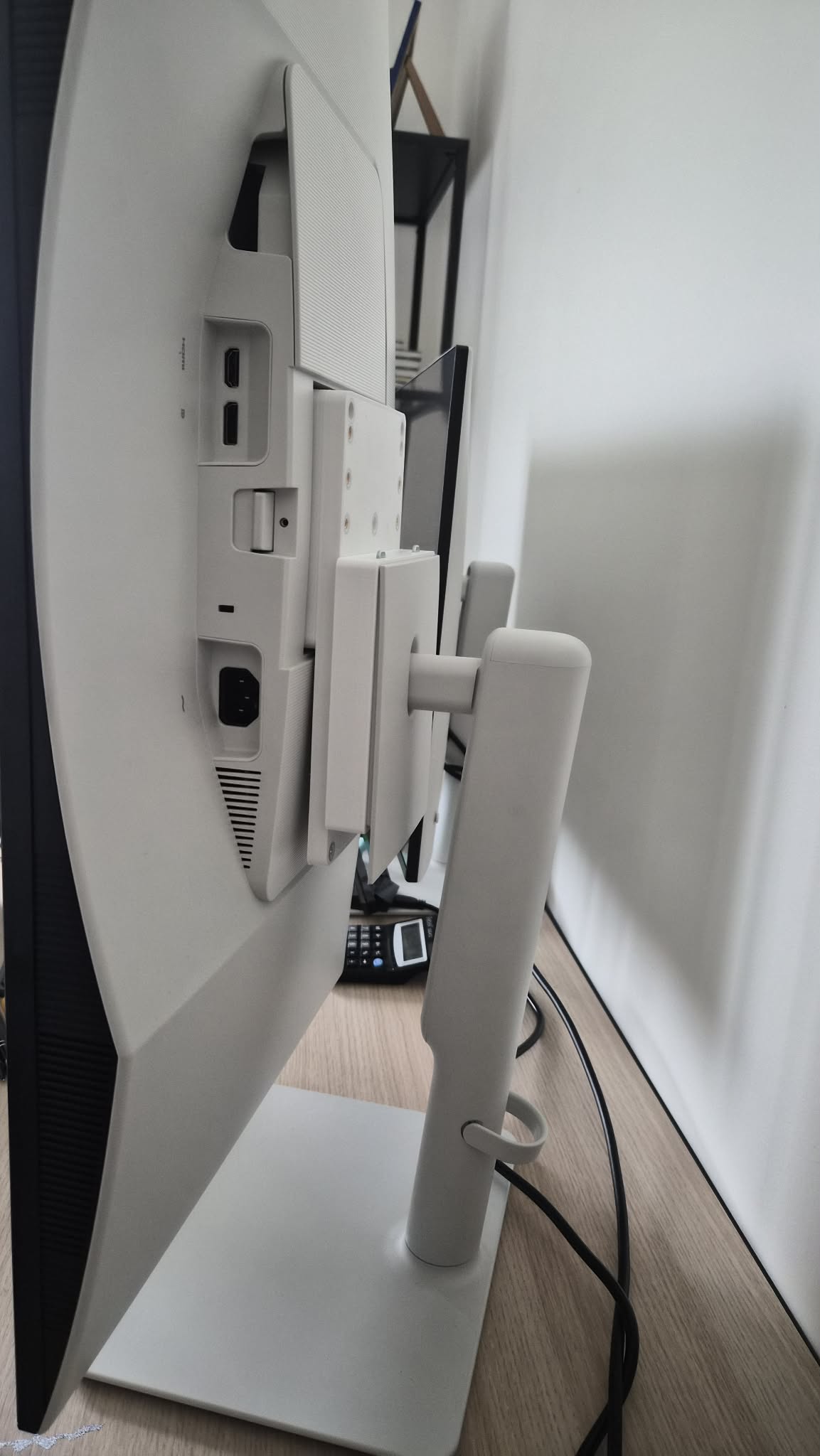 Ngàm chuyển đổi VESA cho chân đế Dell kèm bộ tăng chiều cao - Image 1