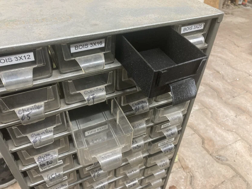 Khay đựng đồ tùy chỉnh cho tủ Raaco - Tự thiết kế với FreeCad - Image 2