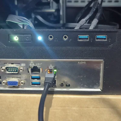 Mặt trước 2U cho kệ ITX 10 inch DeskPi