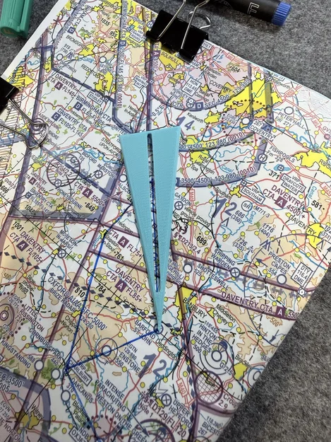 Dụng cụ hỗ trợ vẽ đường kẻ quạt 10 độ cho lập kế hoạch bay - Image 1