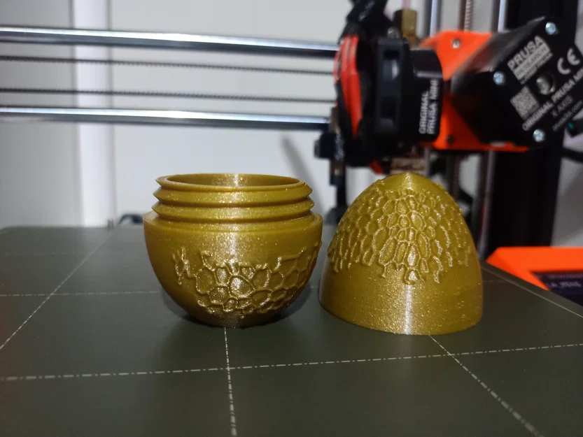 Trứng Phục Sinh Voronoi in 3D: Thiết kế rỗng với khớp vặn độc đáo - Image 2