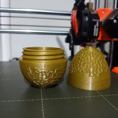 Trứng Phục Sinh Voronoi in 3D: Thiết kế rỗng với khớp vặn độc đáo