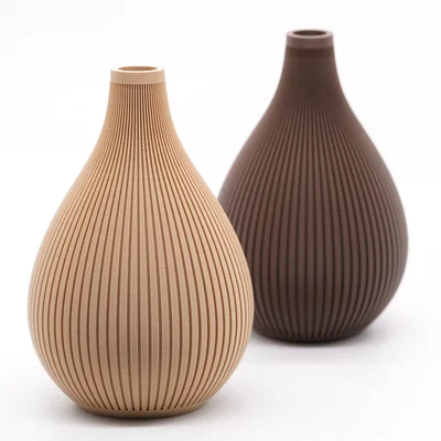 Bình hoa Solstice Vase — Bình cắm hoa dáng giọt nước với đường gân tinh tế
